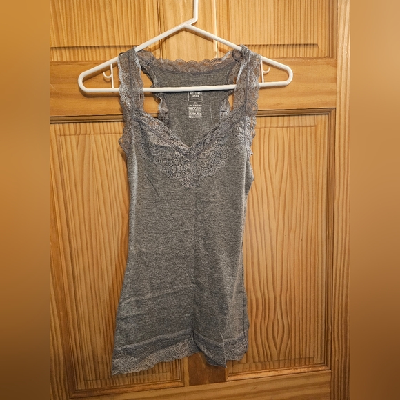 gray lace tank top, size small - Picture 1 of 2